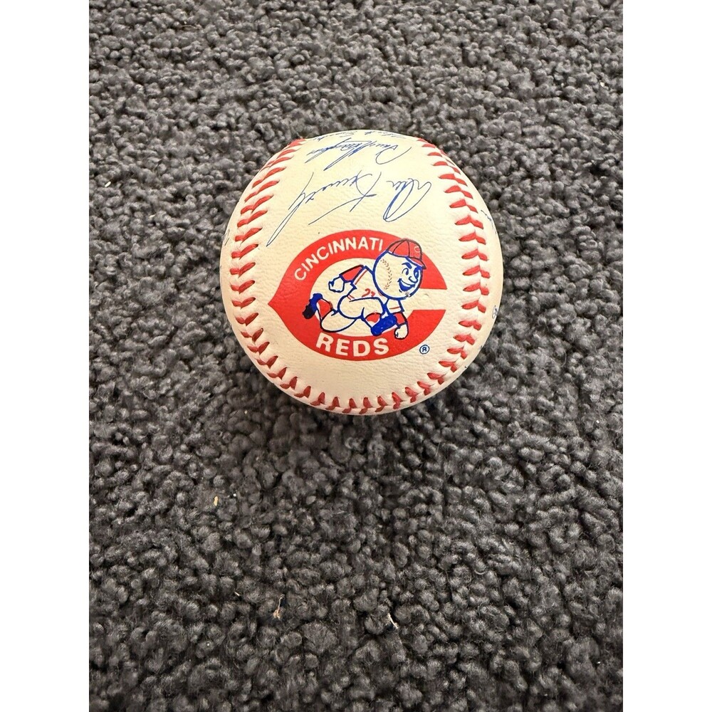 Cincinnati Reds Replica Team Signed Baseball